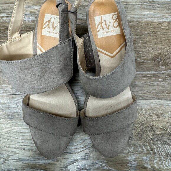 Dolce Vita DV8 Taupe Suede Wedge Sandals Women's size 7 - Picture 2 of 6